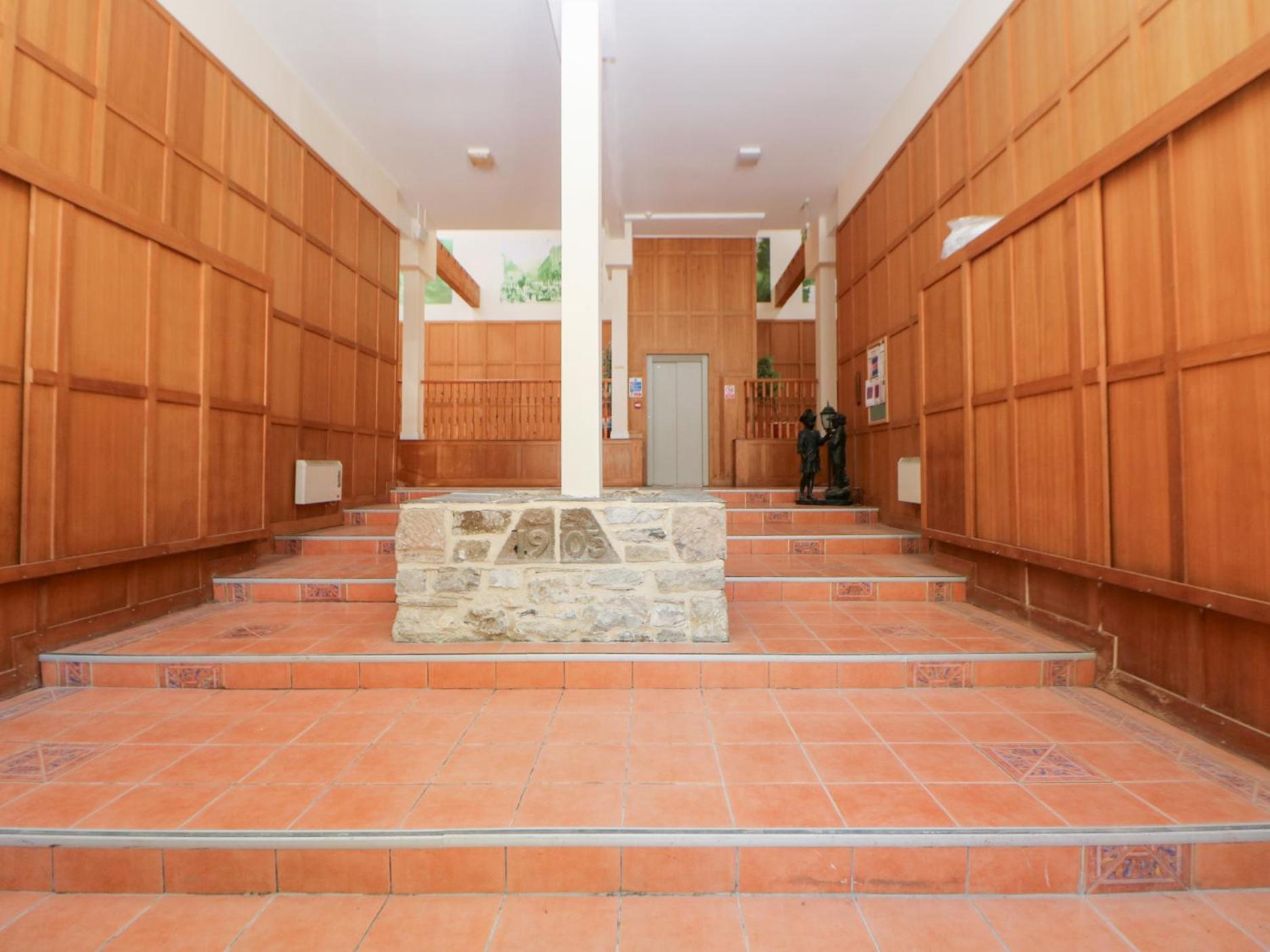 Wye Apartment, Litton Mill *